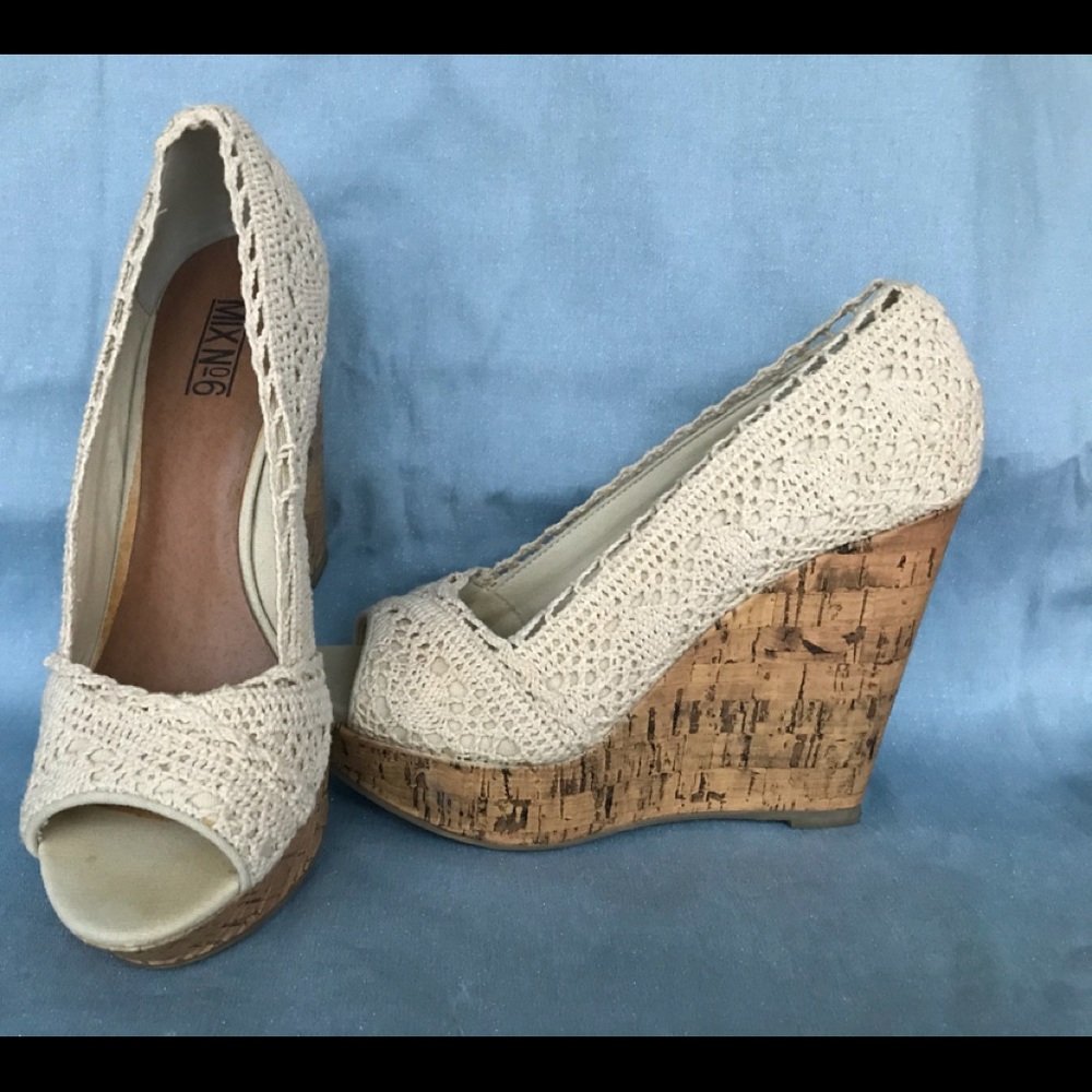 Mix No.6 lace wedge sz 6
